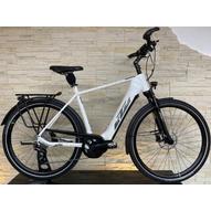 KTM MACINA TOUR CX 610 metallic white (black+orange) Férfi Elektromos Trekking Kerékpár 2022